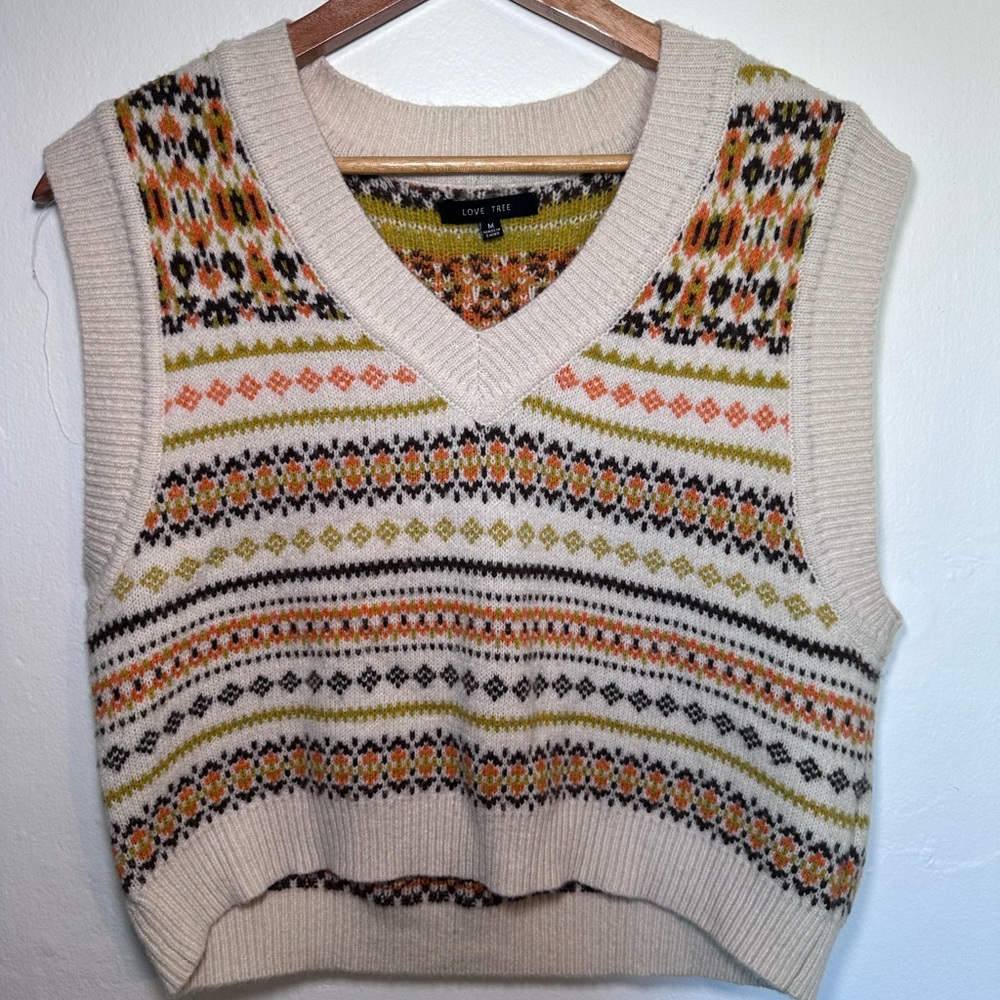 Love Tree Women's Cream and Orange Knit Sweater Vest